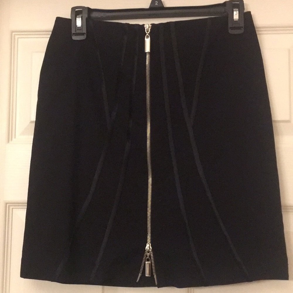 Cache black mini skirt